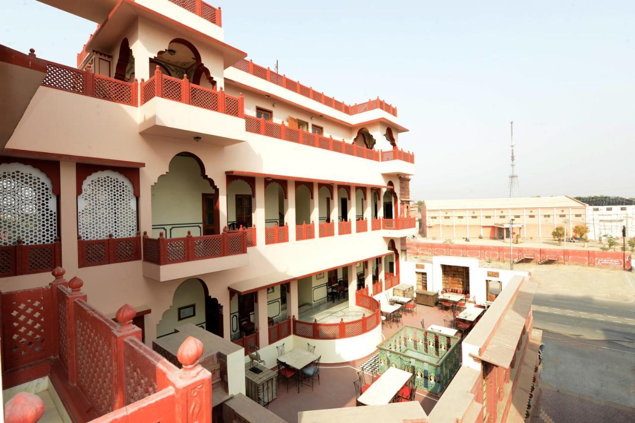 Hotel Harasar Haveli Bikaner Extérieur photo