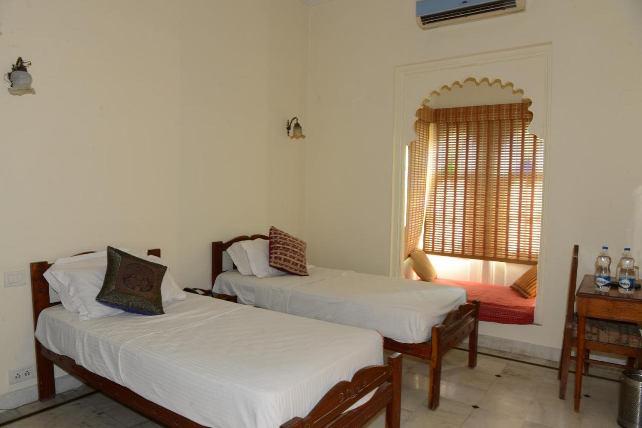 Hotel Harasar Haveli Bikaner Extérieur photo