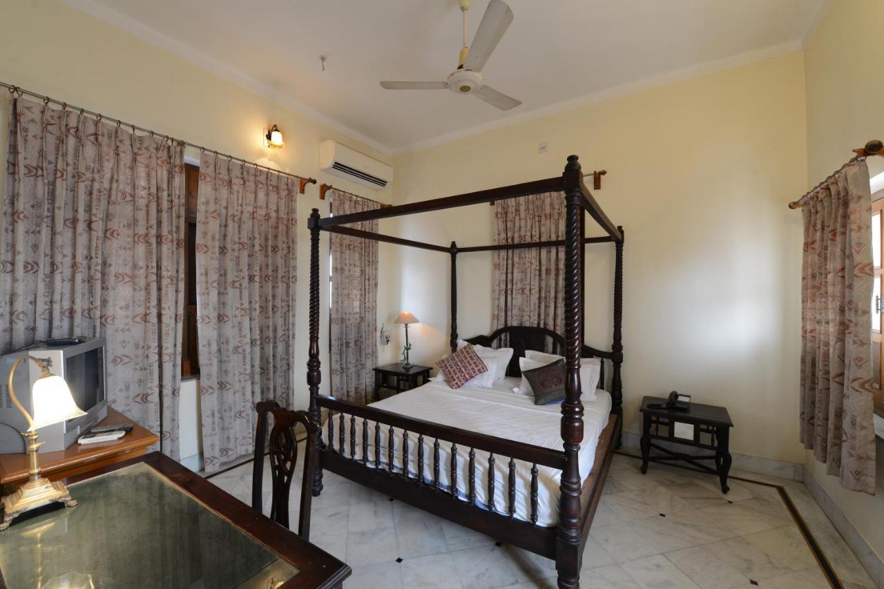 Hotel Harasar Haveli Bikaner Extérieur photo