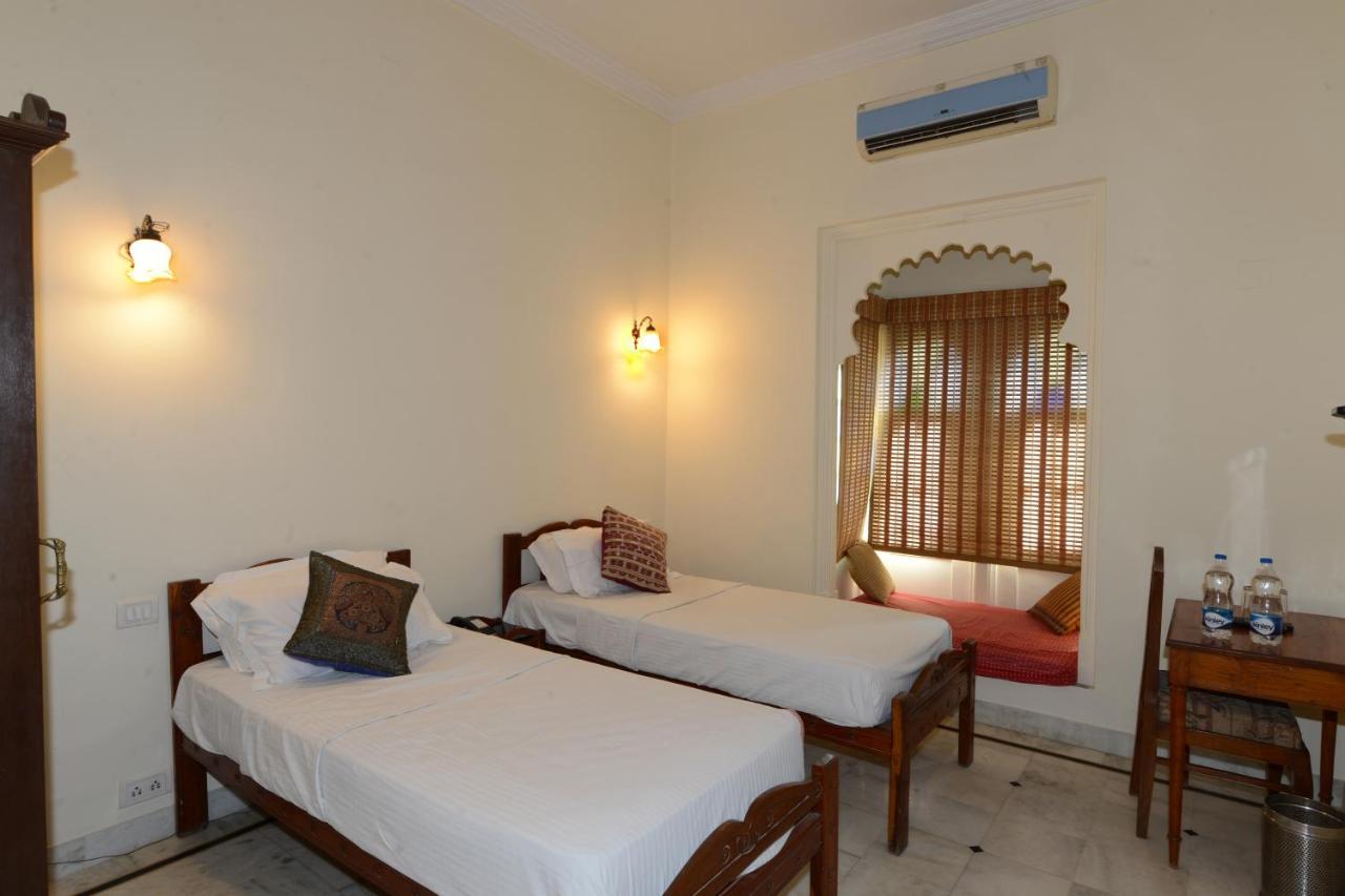 Hotel Harasar Haveli Bikaner Extérieur photo